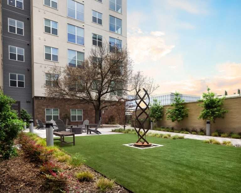 Instrata_12-1024×823